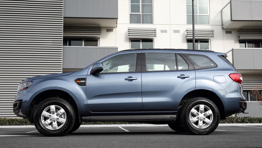  Ford Everest Ambiete 2015 года  (AU) (фото 22 из 40)